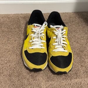 Nike Challenger OG in the Opti Yellow and Black